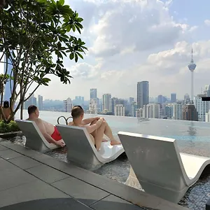 https://klcc-suites-at-axon-residence.kualalumpurs-hotels.com