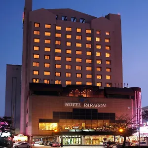 4* ホテル パラゴン