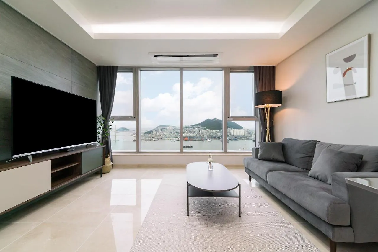 Apartment Le Collective Busan Station