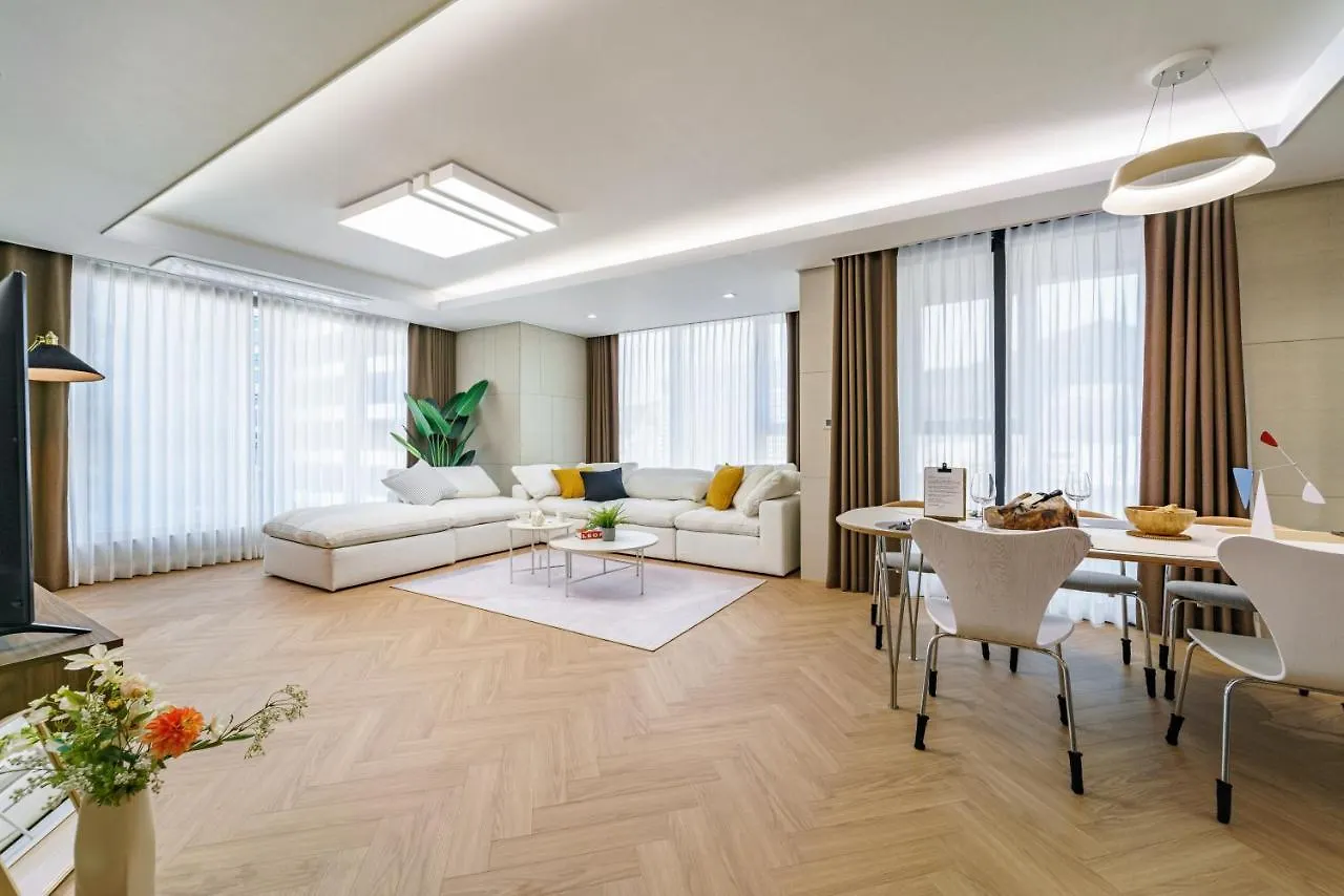 Appartement Le Collective Busan Station Zuid-Korea