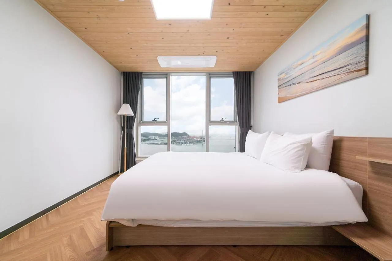 Le Collective Busan Station Appartement