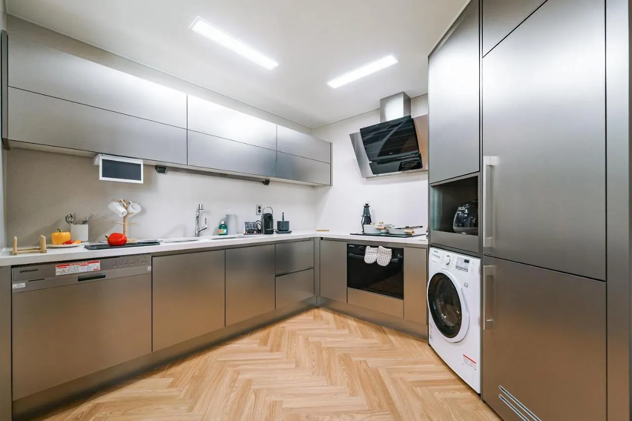 Le Collective Busan Station Appartement