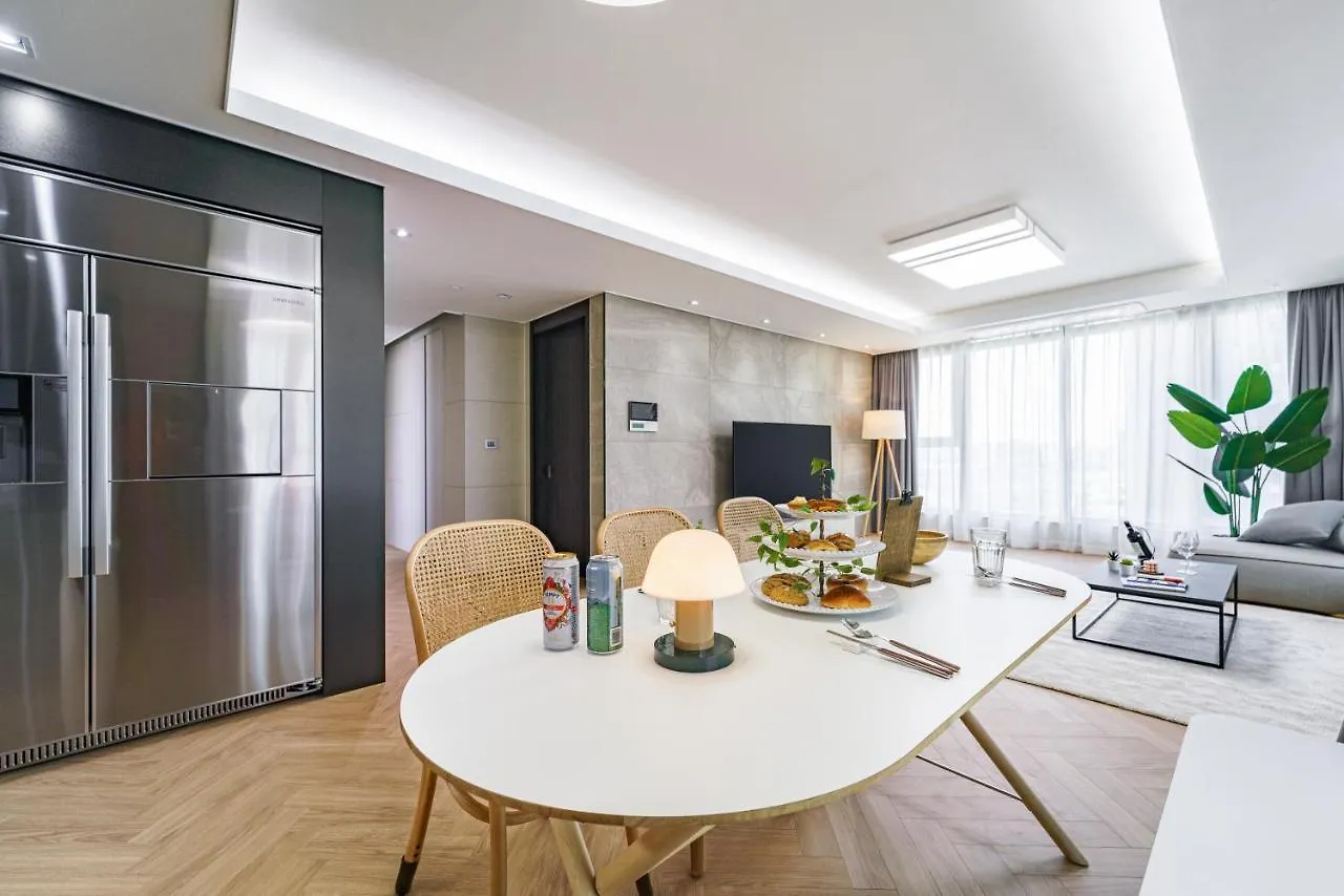 Appartement Le Collective Busan Station